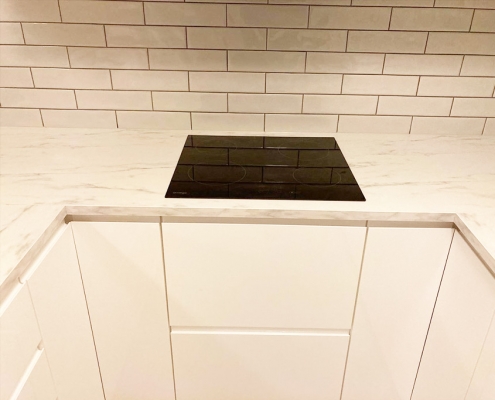 stow with white benches